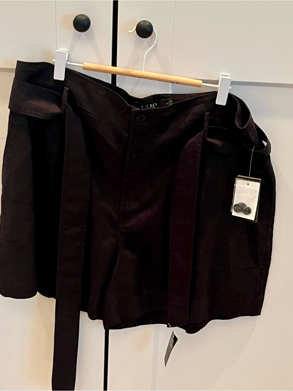 NWT Lauren Ralph Lauren Black Linen Shorts w/ Long Self-Tie Belt Classic Sz 14